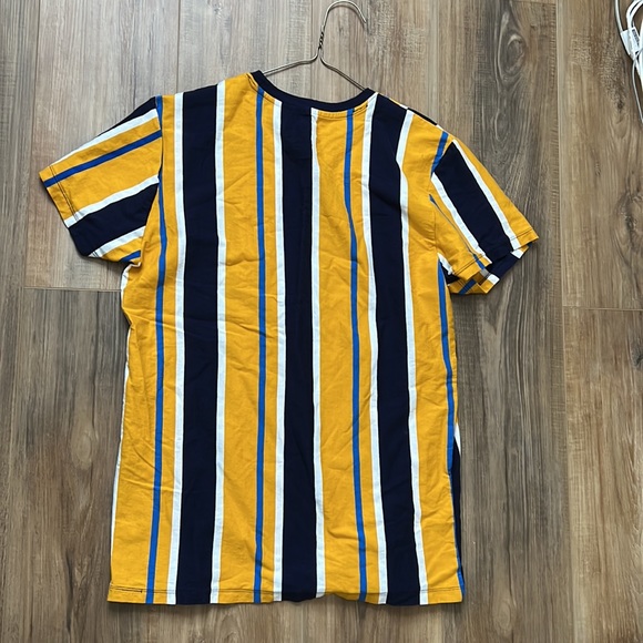 Men’s T shirt - Picture 2 of 3